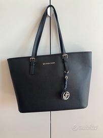 Borsa Michael Kors (prezzo originale 350)