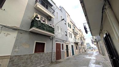 2 LOCALI A MARGHERITA DI SAVOIA