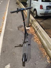 monopattino elettrico Ninebot segway e2 plus