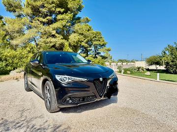 Alfa Stelvio B-Sport 190cv
