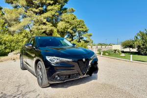 Alfa Stelvio B-Sport 190cv