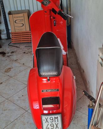 vespa 50 special