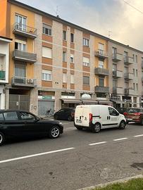 Locale commerciale piano terra