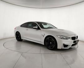 BMW M4 Coupe 3.0 dkg