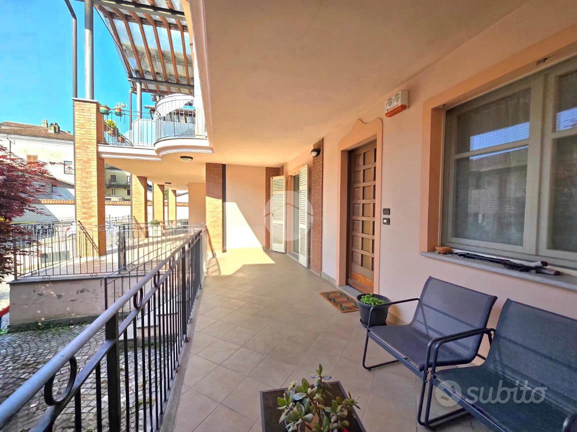 Apartment in Montanaro, Torino - Vista 2