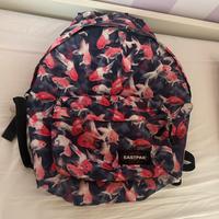 zaino eastpak fantasia pesci