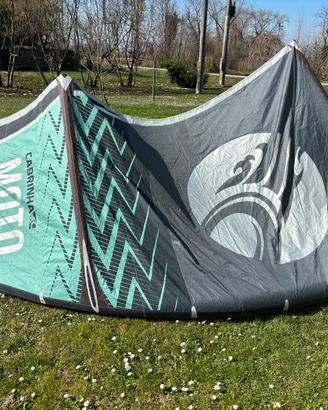 ALA KITESURF-CABRINHA MOTO 12 mq ANNO 2021