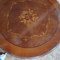 tavolino da soggiorno antico 