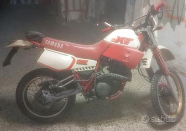 Moto Yamaha XT 600 2KF
