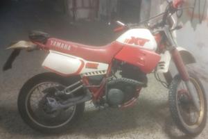 Moto Yamaha XT 600 2KF