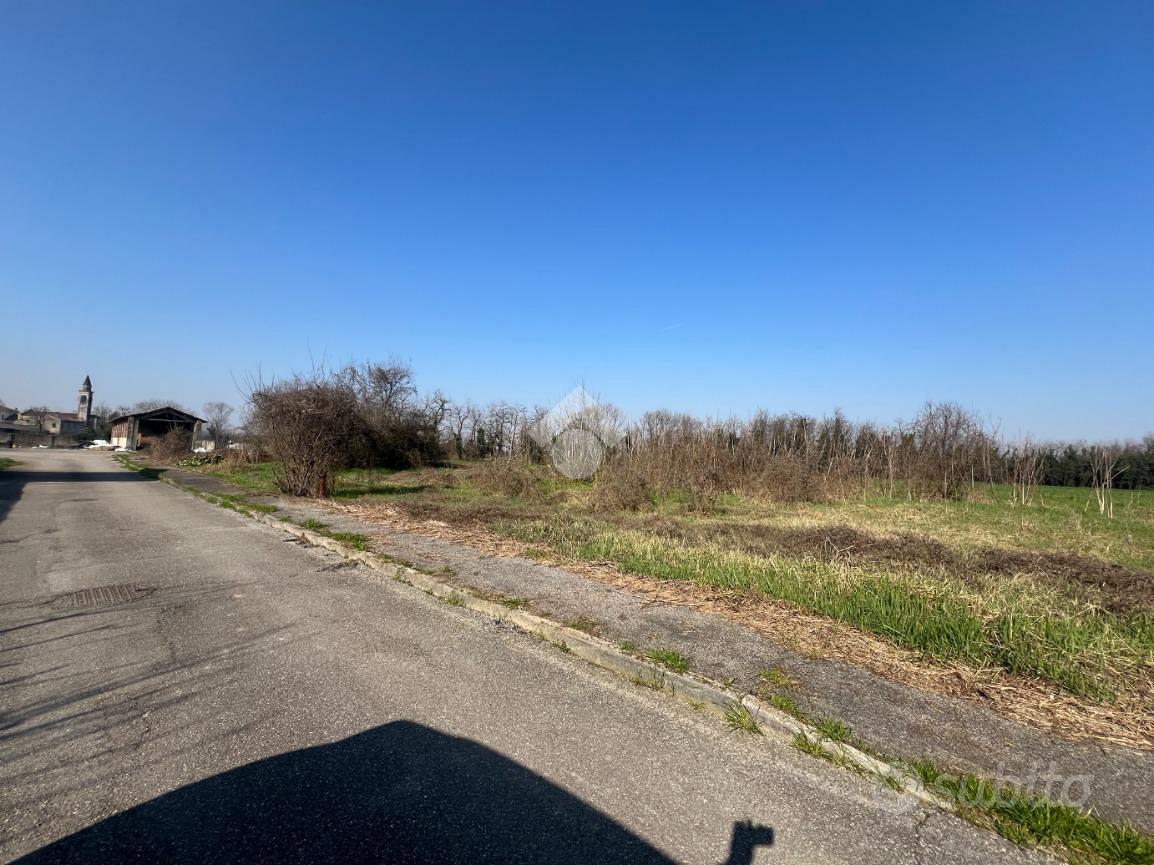 TER. RESIDENZIALE A BORGO SAN GIACOMO - Vista 2