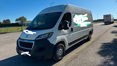 FURGONE PEUGEOT BOXER