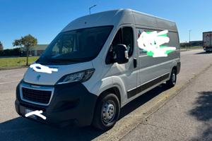 FURGONE PEUGEOT BOXER