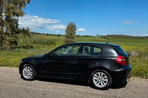 BMW SERIE 1 E81 123d FUTURA
