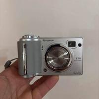 Macchina fotografica compatta