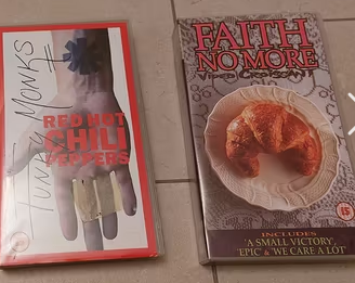 VHS RedHotChiliPeppers e FaithNoMore #idearegalo