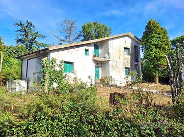 VILLA SINGOLA A RIGNANO FLAMINIO