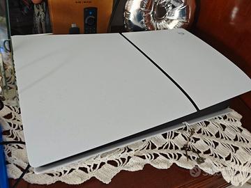 Ps5 PlayStation 5 slim disco 3 mesi di vita