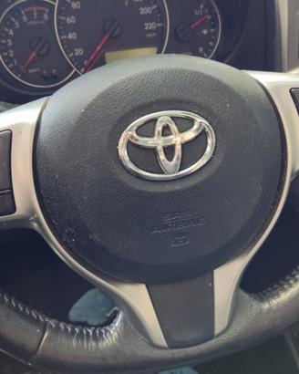 Airbag volante TOYOTA VERSO-S del 2012
