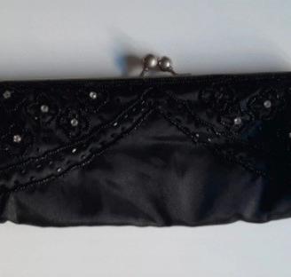 Pochette, borsetta, borsa donna color nero.

