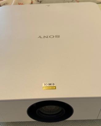 Proiettore Sony VPL FHZ 60 + Barco Clickshare