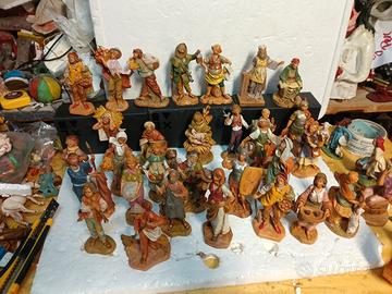 Pastori presepe FONTANINI 10 euro al pezzo 