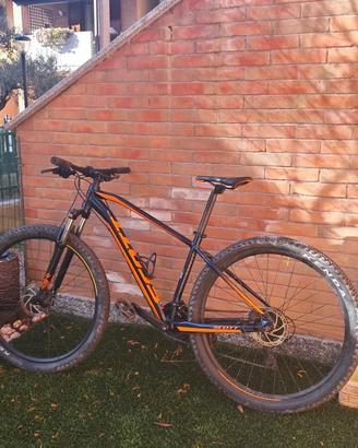 Bici mountanbike scott