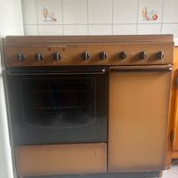 Cucina a gas con forno