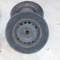 Cerchi 4 fori gomme Michelin...