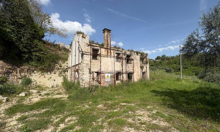 RUSTICO A CINTO EUGANEO