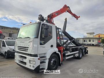 Stralis 260d36 gru e scarrabile adr