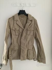 Trench  impermeabile primaverile di Aspesi,