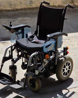 Carrozzina elettrica Kometa Line Poggesi (43 cm)