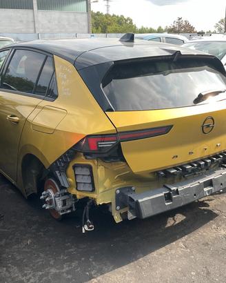 PORTIERA SINISTRA OPEL ASTRA HATCHBACK 2021 HYBRID