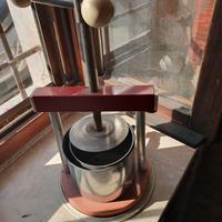 pressa per frutta e bacche