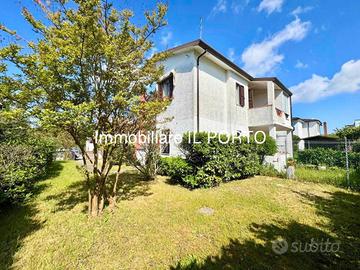 Villa di 47 m² con 3 locali e posto auto a Comacch
