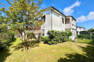 Villa di 47 m² con 3 locali e posto auto a Comacch
