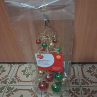 Albero di Natale com + RE GALO fuori porta palline