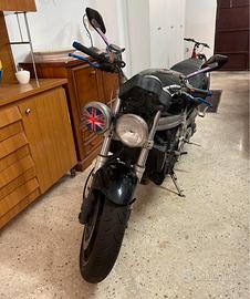 Triumph speed triple 955i