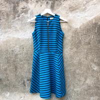 Abito corto Michael Korso a righe blu e nere