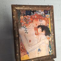 La maternità di Gustav Klimt.