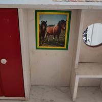 Armadio + specchiera bambola Barbie anni 80, legno