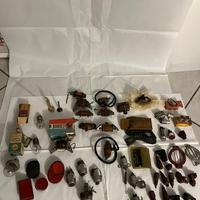 Materiale vario per moto e ciclomotori d’epoca