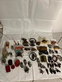 Materiale vario per moto e ciclomotori d’epoca