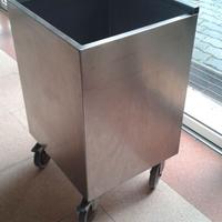 Contenitore con ruote
