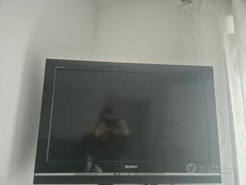 TV sony 32" modello KDL-32V5500 anno 2009