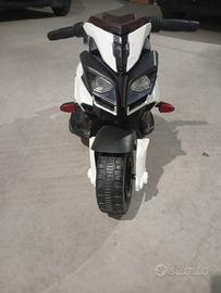 Moto elettrica bimbi