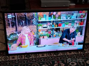 TV  LED  32" SAMSUNG  mod. UE 32F4000 AW