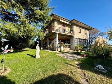 CASA SEMINDIPENDENTE A SOMMACAMPAGNA