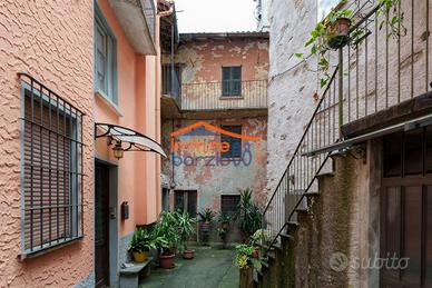 PORZIONE DI CASA - CORTENOVA